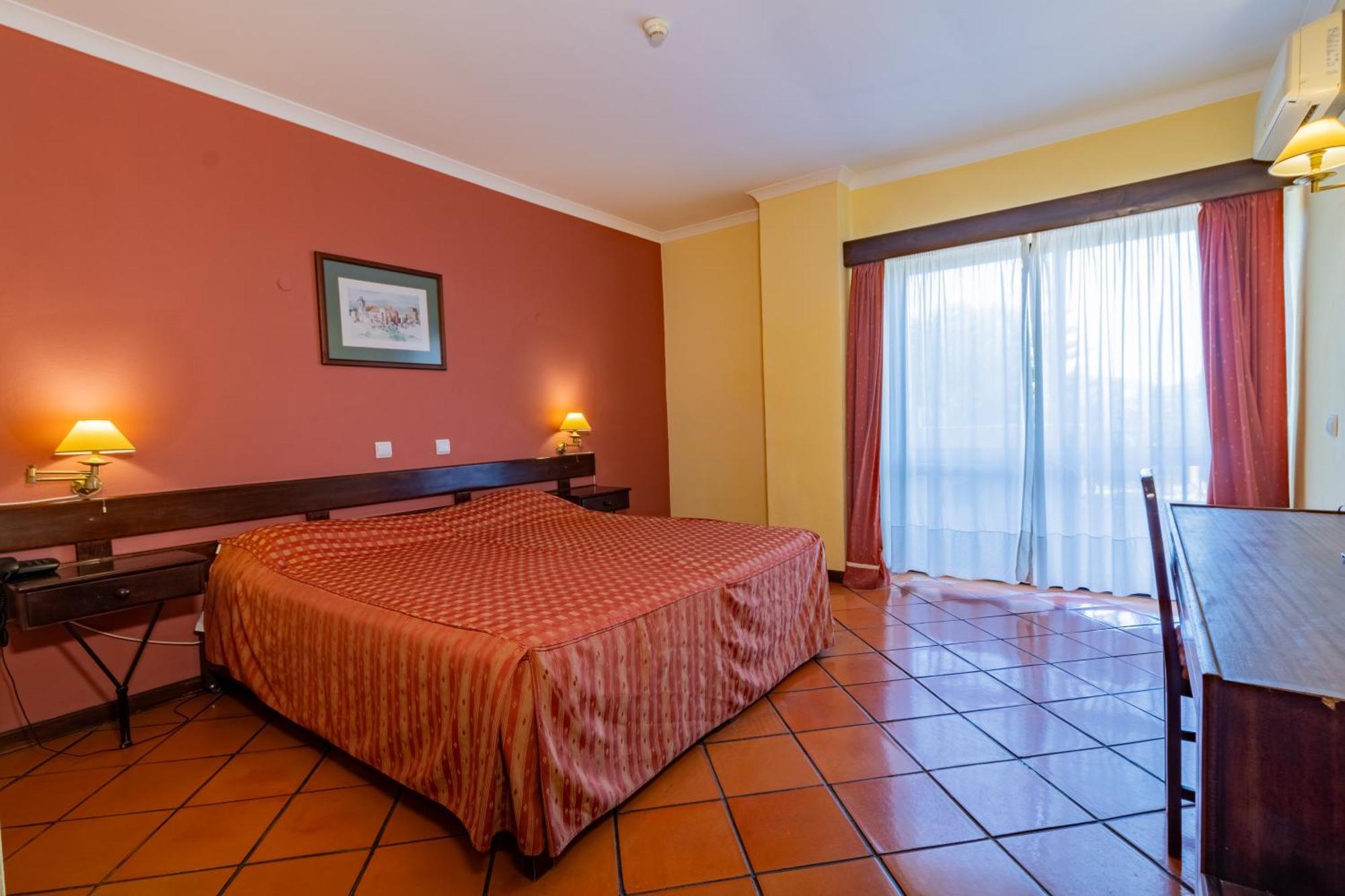 Hotel Colina Dos Mouros Silves Bagian luar foto