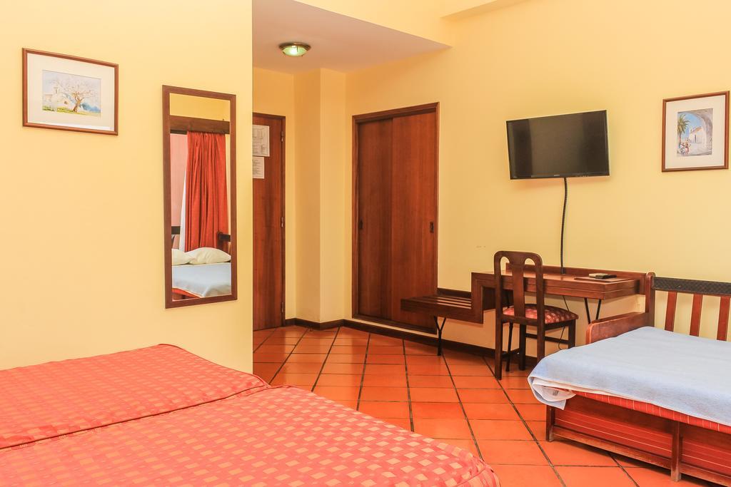 Hotel Colina Dos Mouros Silves Bagian luar foto