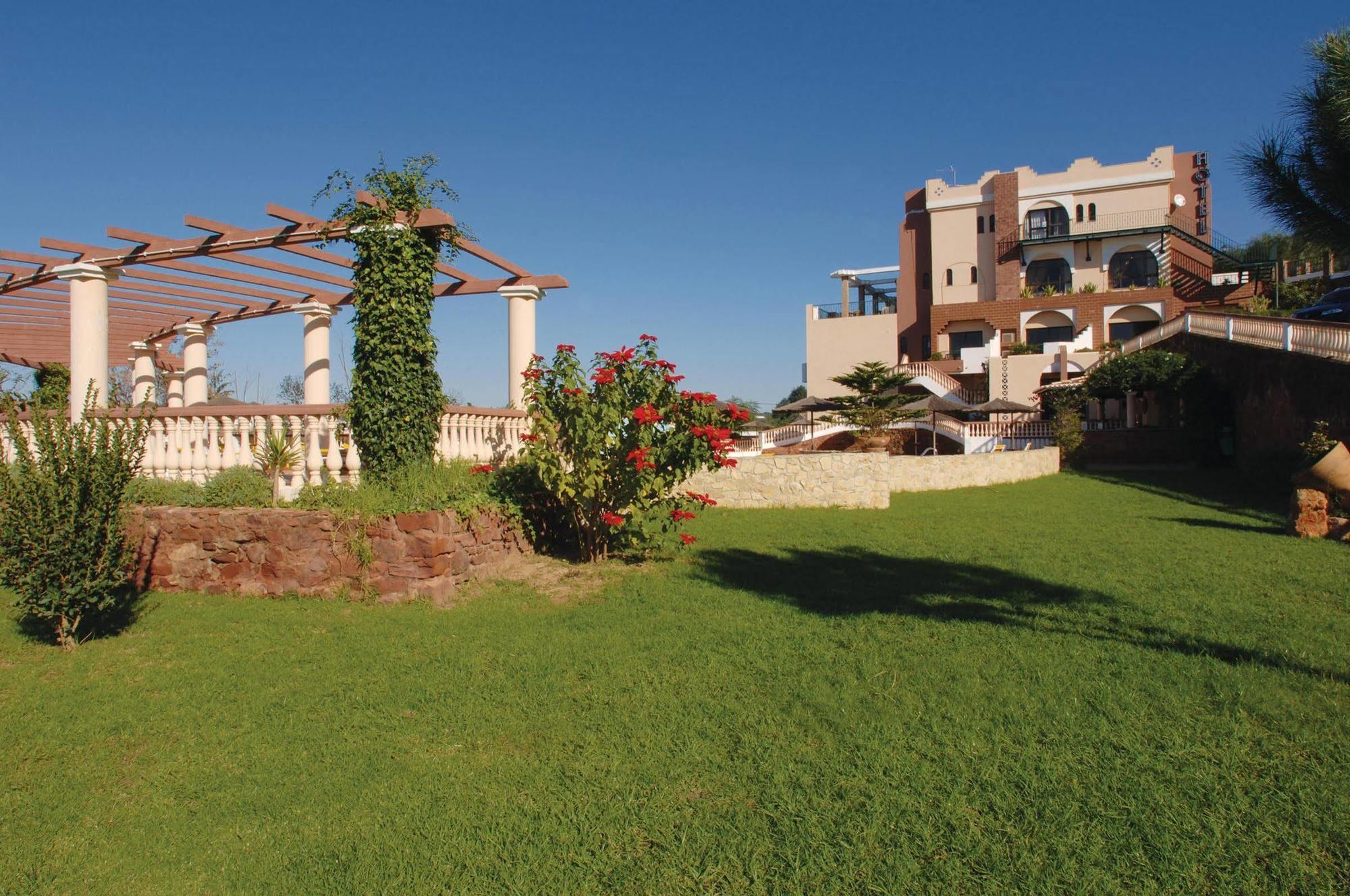 Hotel Colina Dos Mouros Silves Bagian luar foto